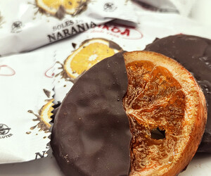 Discos de naranja con chocolate